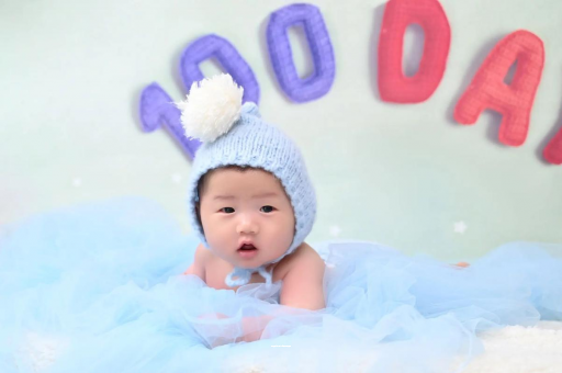 南漳四个月宝宝会翻身